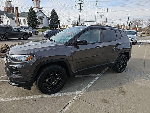 2022 Jeep Compass Altitude