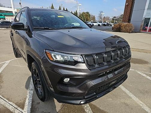 2022 Jeep Compass Altitude