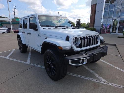 Bright White Clearcoat 2025 Jeep Wrangler 4xe Sahara