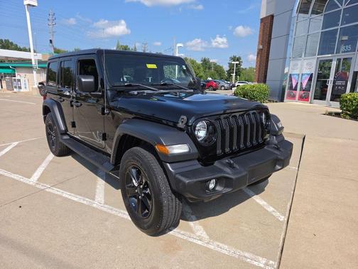 Black Clearcoat 2020 Jeep Wrangler Unlimited Sport Altitude