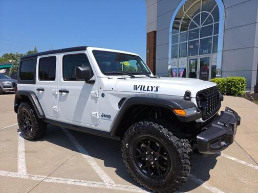 Bright White Clearcoat 2025 Jeep Wrangler 4xe Sport