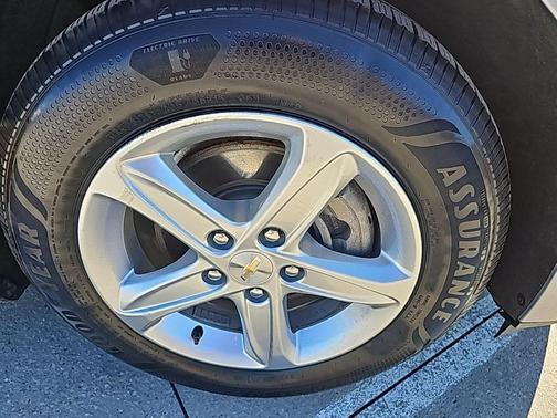 2023 Chevrolet Malibu 1FL