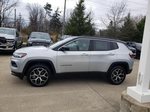Silver Zynith 2026 Jeep Compass Limited