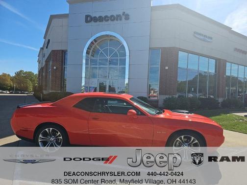 Go Mango! 2021 Dodge Challenger R/T