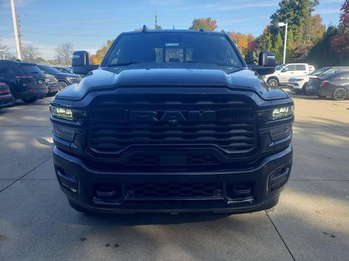 Diamond Black 2027 RAM 2500 Big Horn