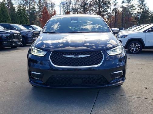 2026 Chrysler Pacifica Pinnacle