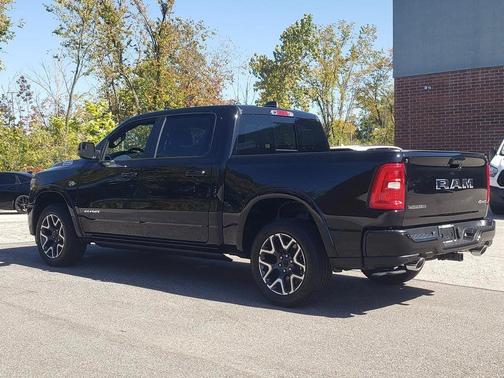 Diamond Black 2027 RAM 1500 Laramie
