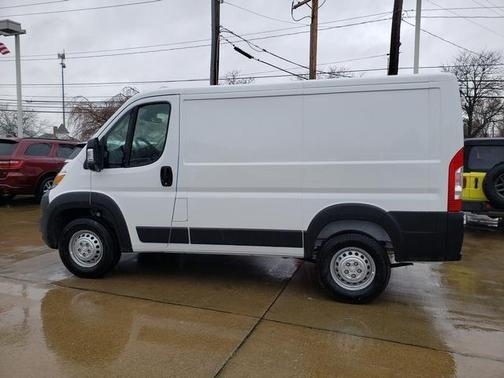 2026 RAM ProMaster 1500 Low Roof
