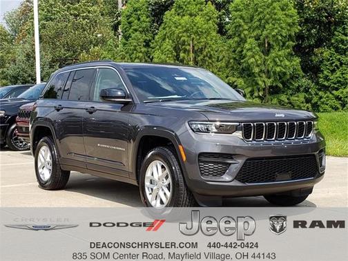 2025 Jeep Grand Cherokee Laredo