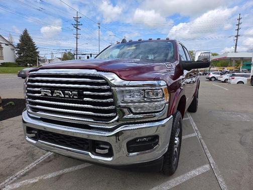 Delmonico Red Pearlcoat 2024 RAM 2500 Longhorn