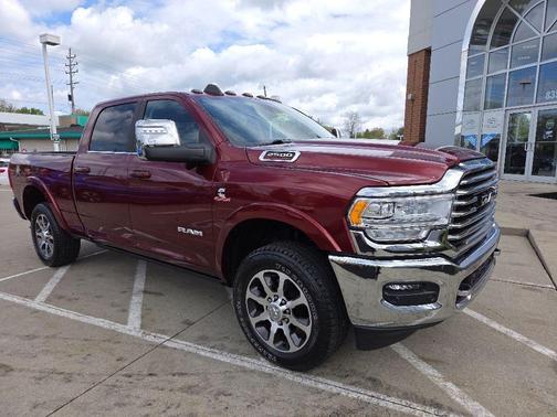 Delmonico Red Pearlcoat 2024 RAM 2500 Longhorn