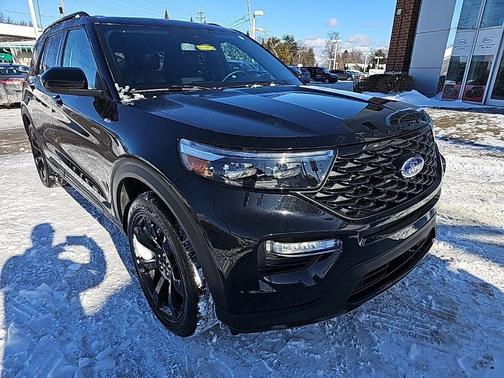 2023 Ford Explorer ST-Line