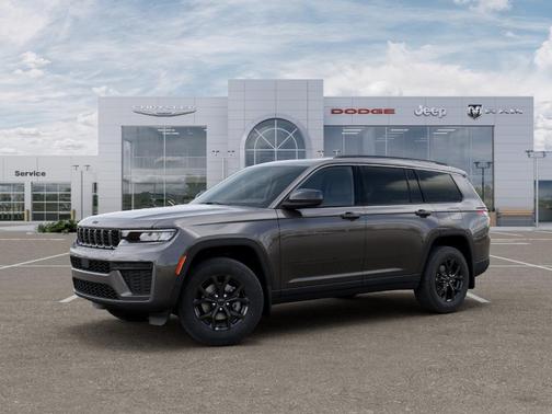 Metallic 2026 Jeep Grand Cherokee Laredo
