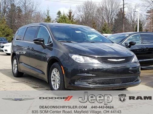 2026 Chrysler Voyager LX