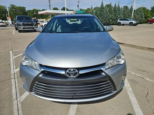 Celestial Silver Metallic 2015 Toyota Camry LE
