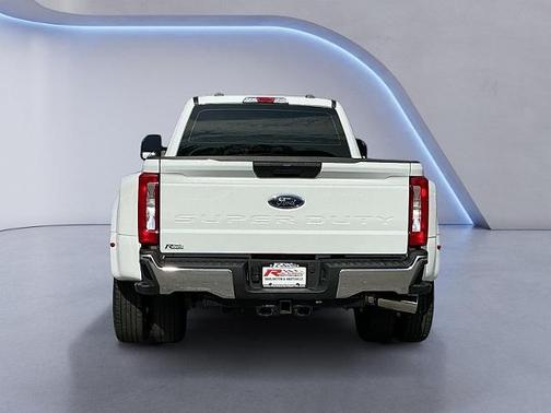 2025 Ford F-350 SUPER DUTY
