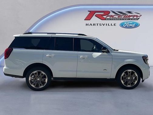 Star White 2026 Ford Expedition King Ranch