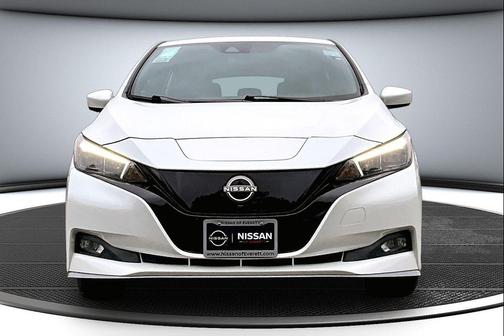 2024 Nissan Leaf SV PLUS