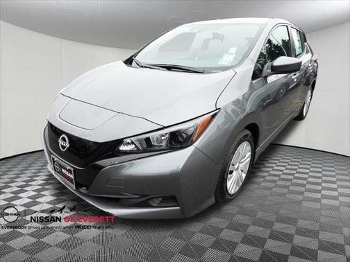 2025 Nissan Leaf S