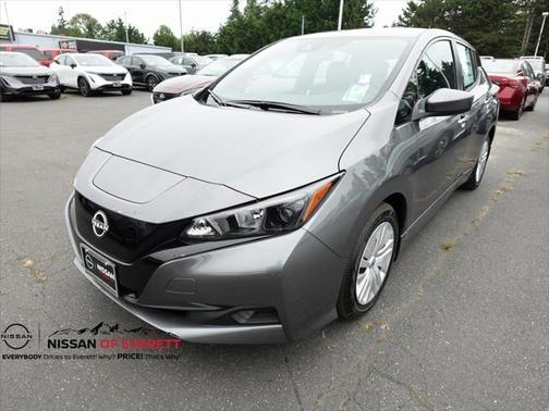 2025 Nissan Leaf S