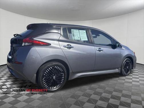 2023 Nissan Leaf SV PLUS 60 kWh