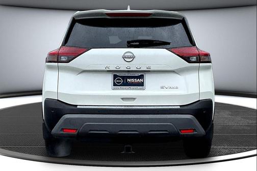 Pearl White Tricoat 2023 Nissan Rogue SV