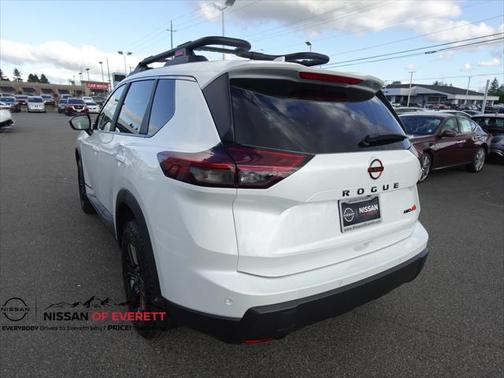 2025 Nissan Rogue Rock Creek