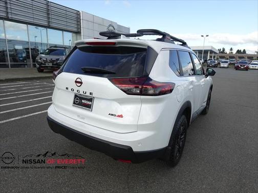 2025 Nissan Rogue Rock Creek