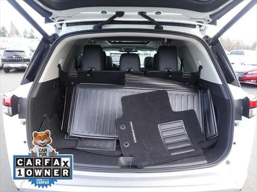 2024 Nissan Pathfinder Platinum 4WD