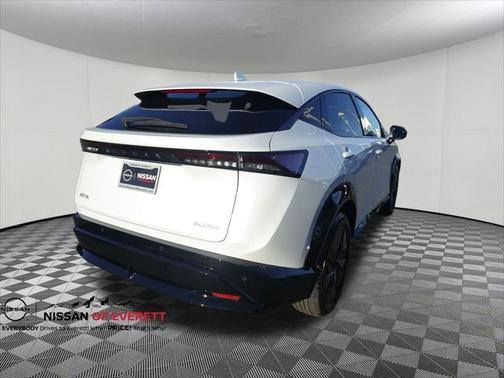 2025 Nissan ARIYA ENGAGE