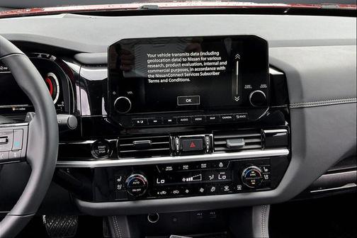 2025 Nissan Pathfinder Platinum 4WD