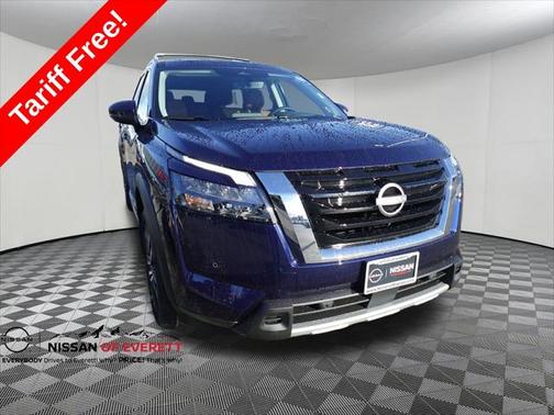 2025 Nissan Pathfinder Platinum 4WD