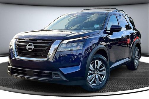 2025 Nissan Pathfinder SV 4WD