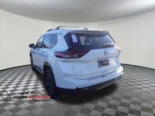 2025 Nissan Rogue Platinum