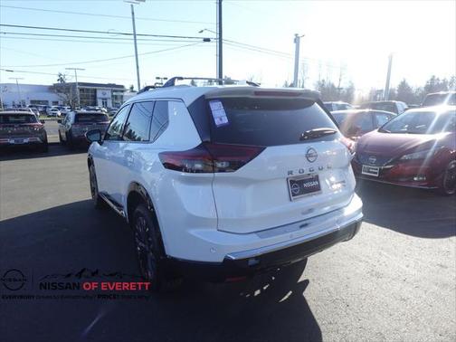 2025 Nissan Rogue Platinum