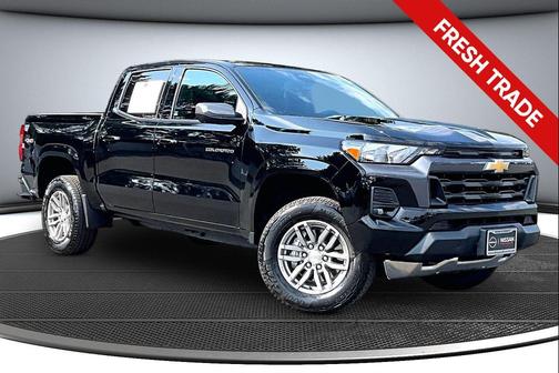 Black 2023 Chevrolet Colorado LT