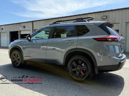 2025 Nissan Rogue Rock Creek