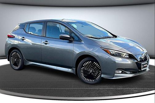 2025 Nissan Leaf SV PLUS