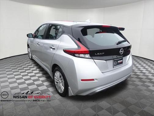 2024 Nissan Leaf S