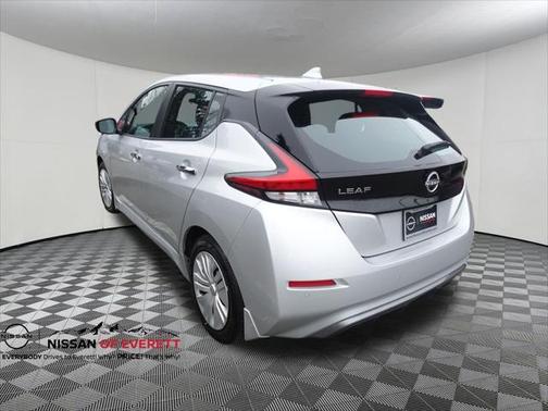 2024 Nissan Leaf S