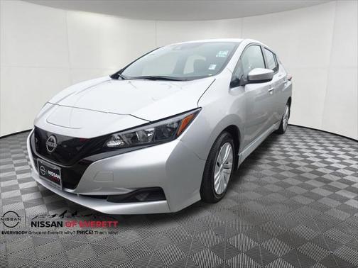 2024 Nissan Leaf S