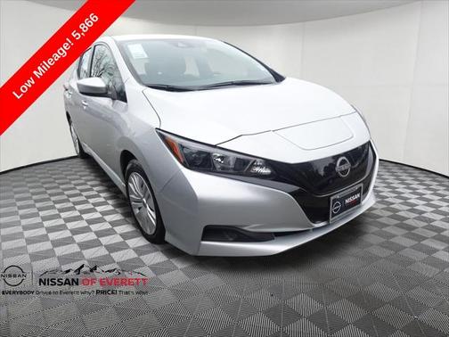 2024 Nissan Leaf S