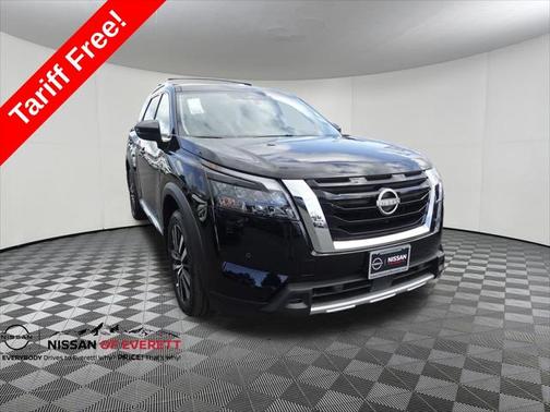 2025 Nissan Pathfinder Platinum 4WD