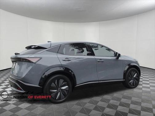 2025 Nissan ARIYA EVOLVE+