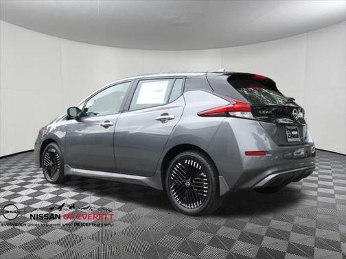 2025 Nissan Leaf SV PLUS