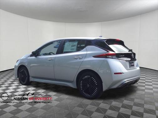 2025 Nissan Leaf SV PLUS