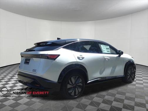2025 Nissan ARIYA EVOLVE+