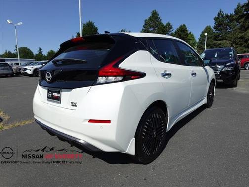 2025 Nissan Leaf SV PLUS