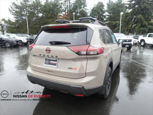 2025 Nissan Rogue Rock Creek