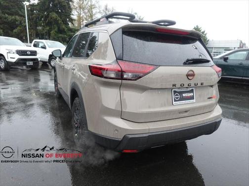 2025 Nissan Rogue Rock Creek